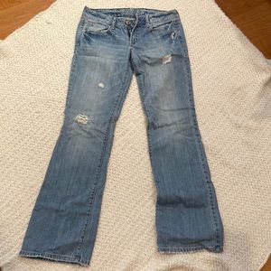 American eagle women’s “perfect boyfriend” jeans size 6 long